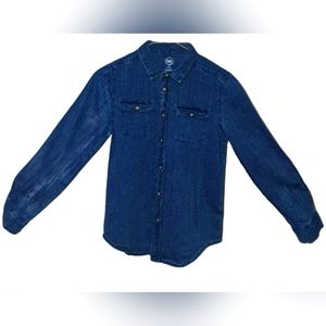 Like New W/O Tags long sleeve light-weight,very soft,button-up shirt in Indigo